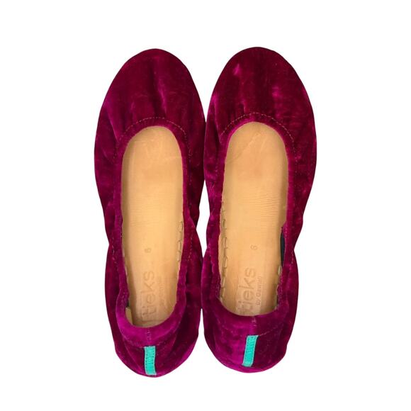 Tieks Tyrian Magenta Purple Crushed Velvet LIMITED RELEASE Ballet Flats - Picture 1 of 9